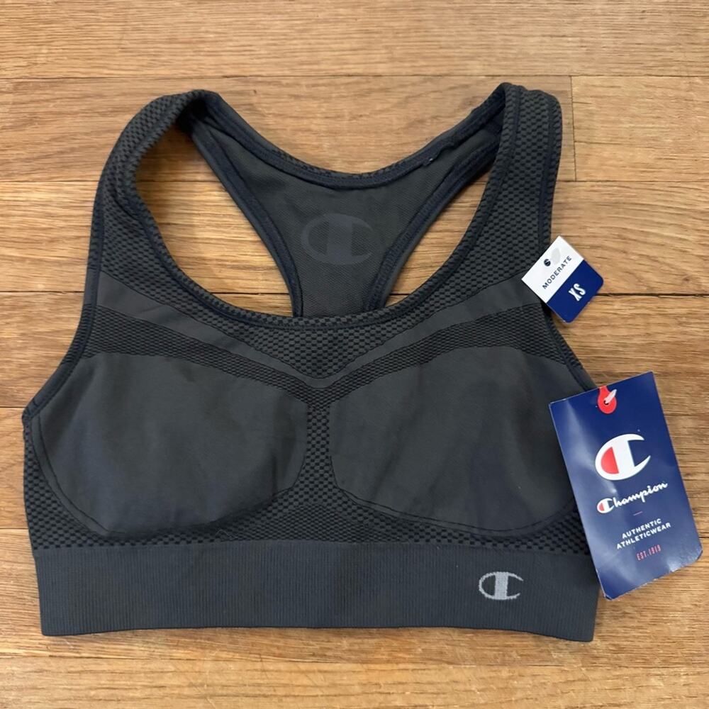 NWT Champion gray sports bra t-back size XS
b57